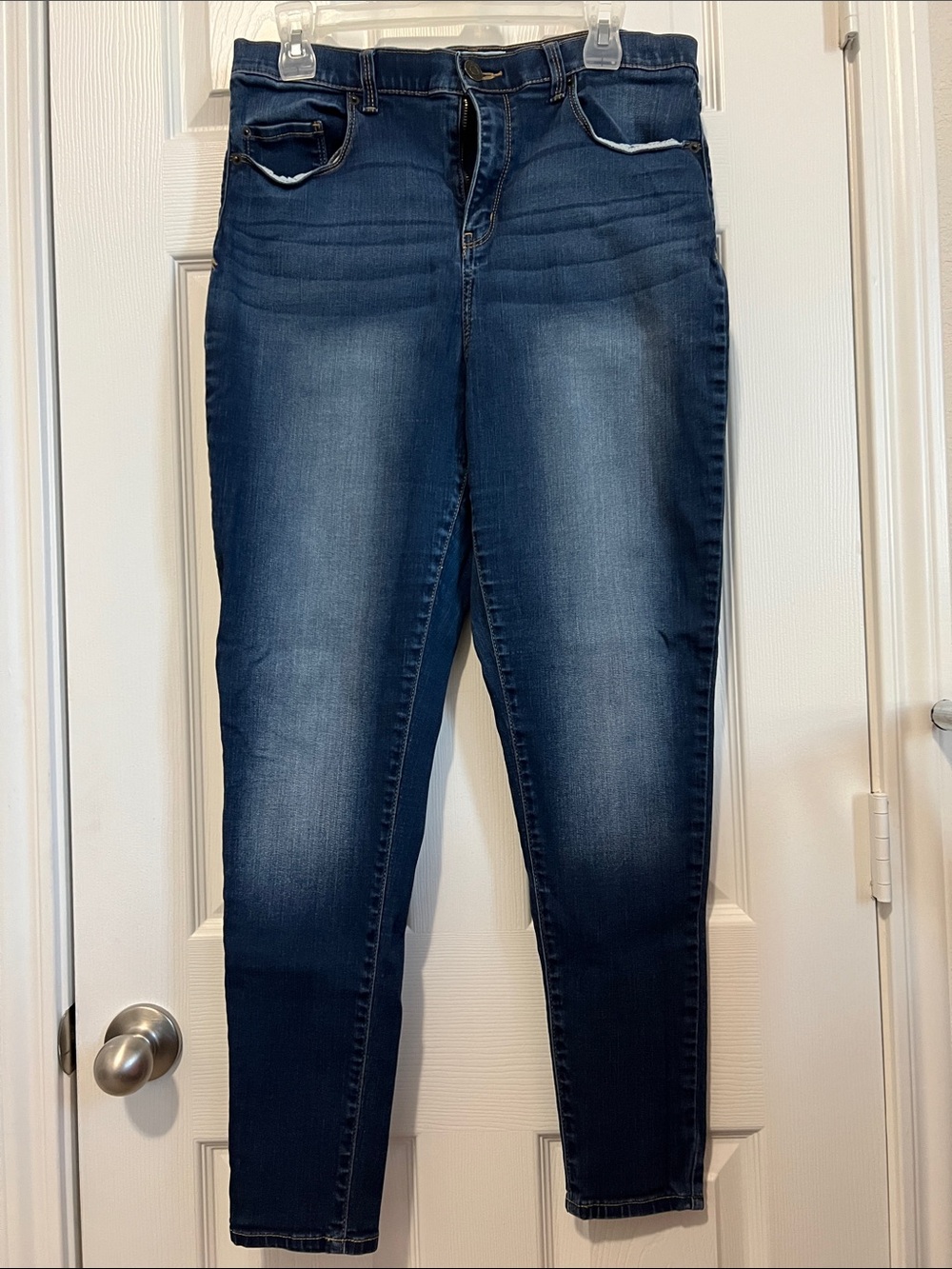 Mudd Dark Wash Stretch Skinny Jeans